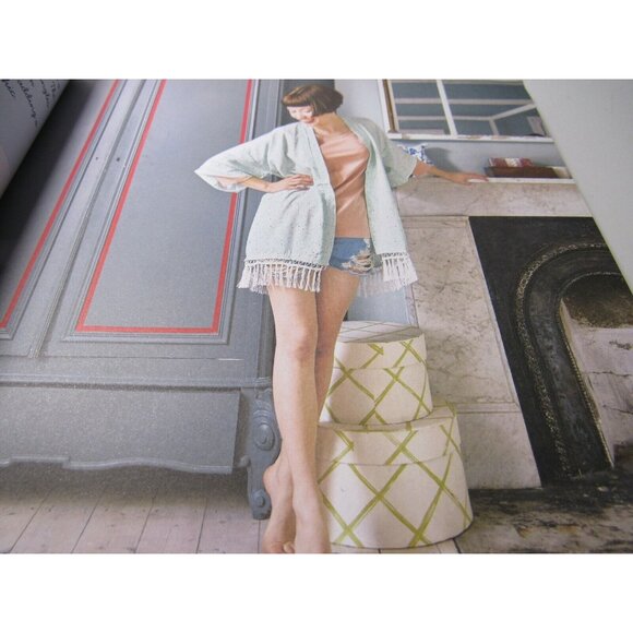 Mollie Makes:How to Sew: With Over 80 Techniques and 20 Easy Project Cottagecore - Picture 3 of 12